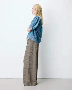 Blouse en denim col V manches bouffantes lightblue Amande