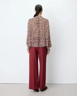 Blouse fluide ample à imprimé leo Almira