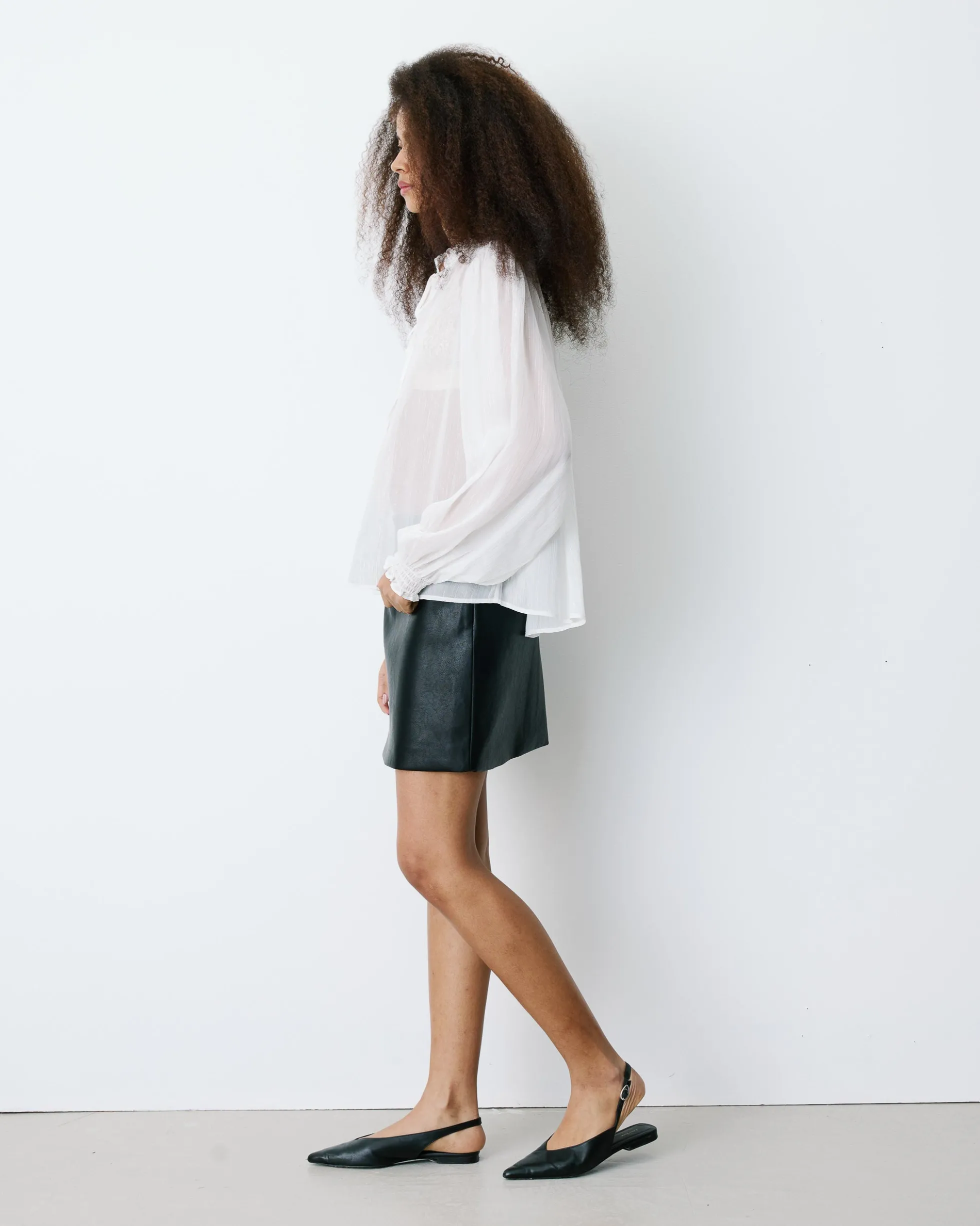 Blouse fluide transparente en mousseline lurex ecru Belinda