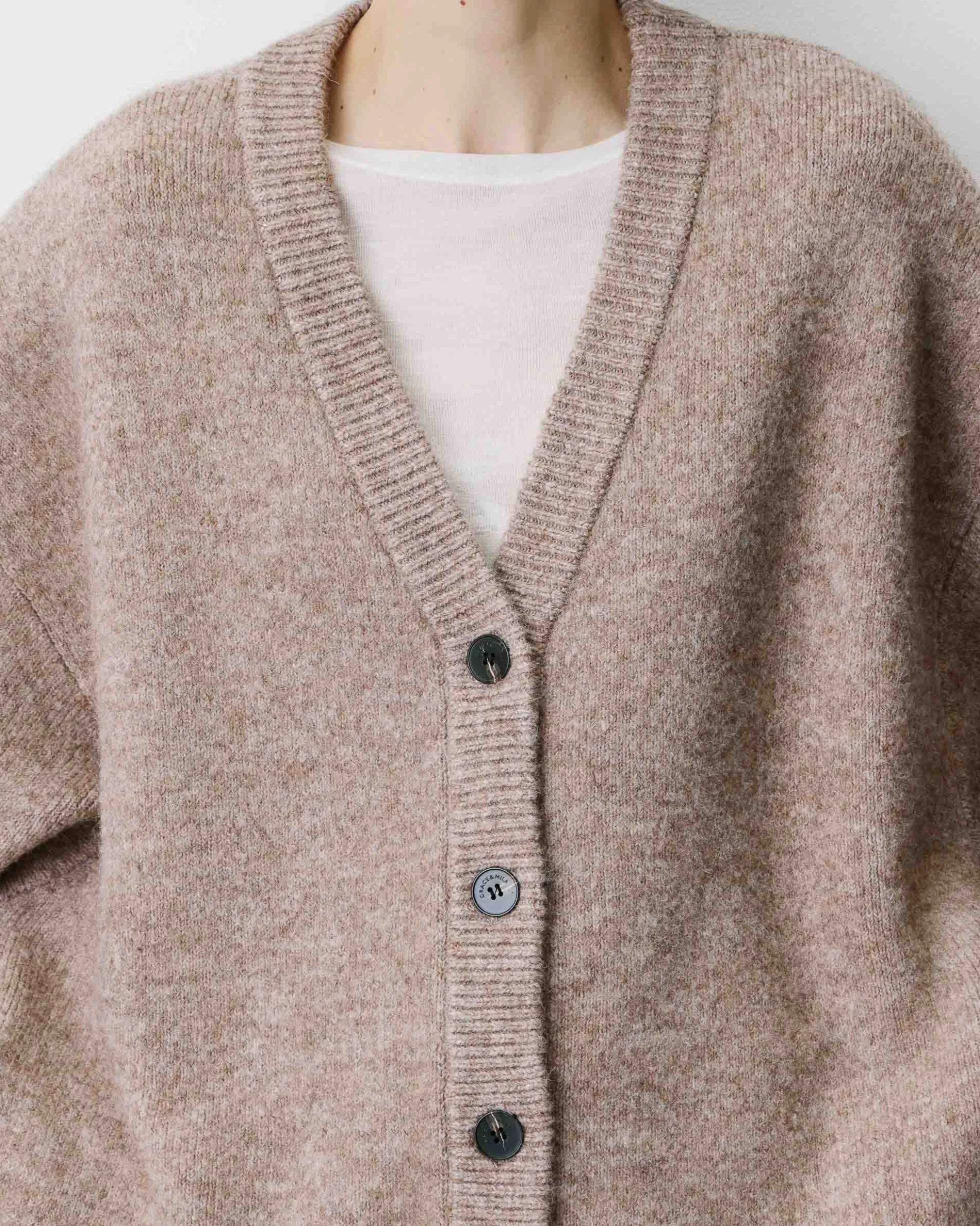 Cardigan oversize col V en maille douce mocha Bloom