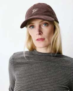 Casquette en velours côtelé logo chocolat Alona