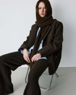 Écharpe capuche en maille tricotée chocolat Briony