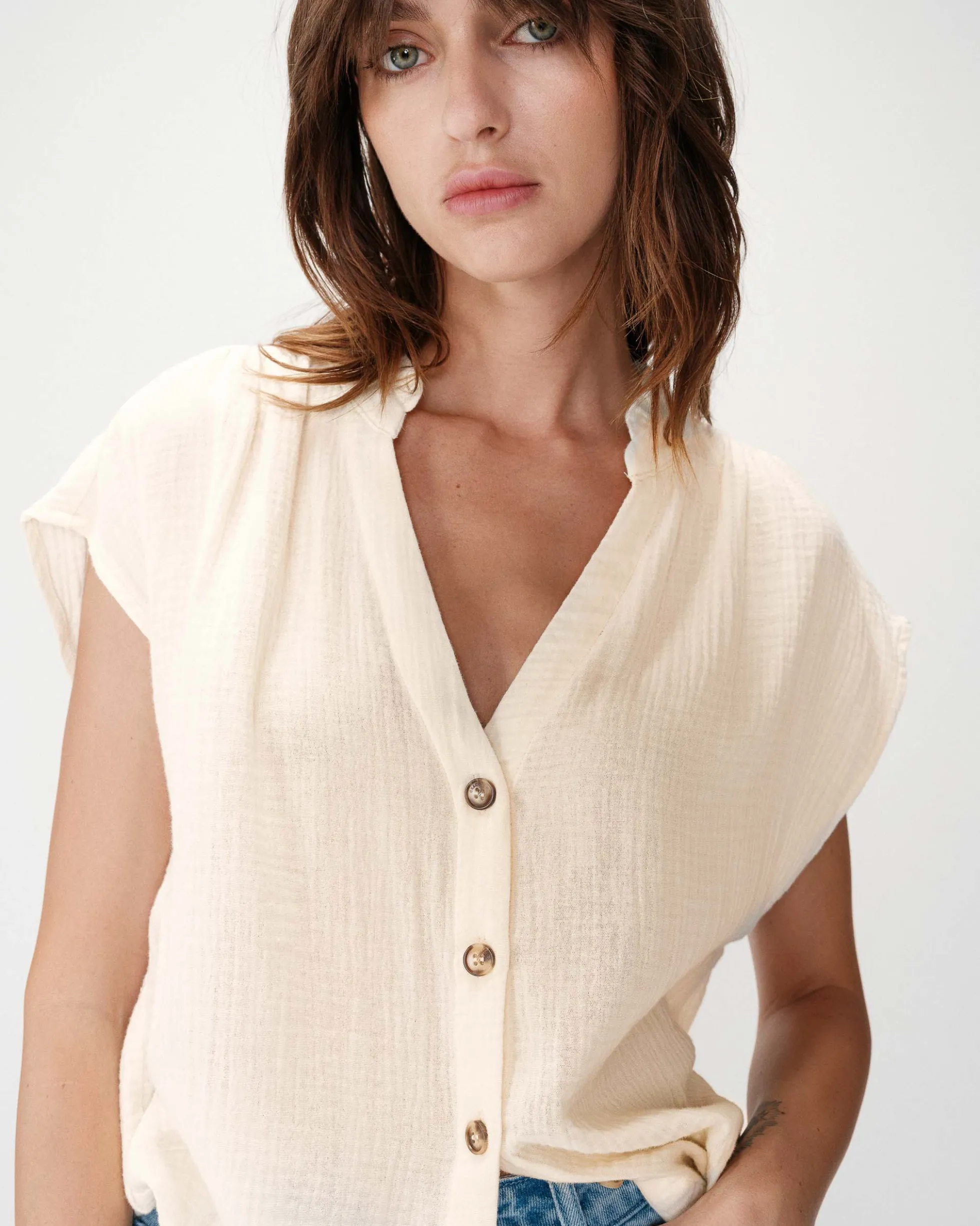 Chemise en gaze de coton manches courtes ecru Wesra