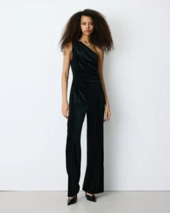 Combinaison ajustée asymétrique en velours noir Brielle
