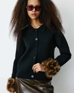 Gilet en maille poignets fausse fourrure noir Bambino