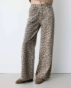 Jean taille haute loose imprimé leo Socca