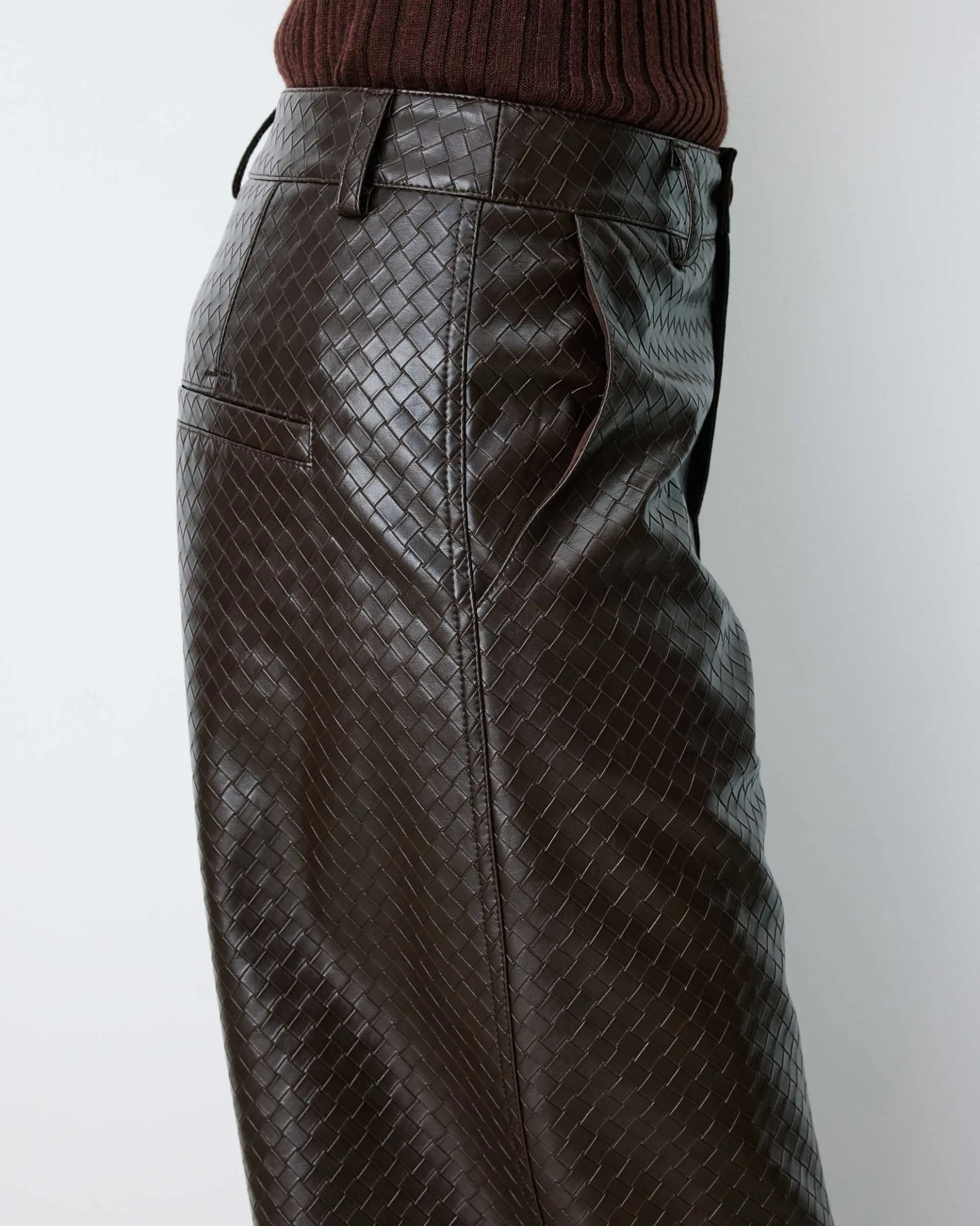 Pantalon barrel similicuir texturé chocolat Artius