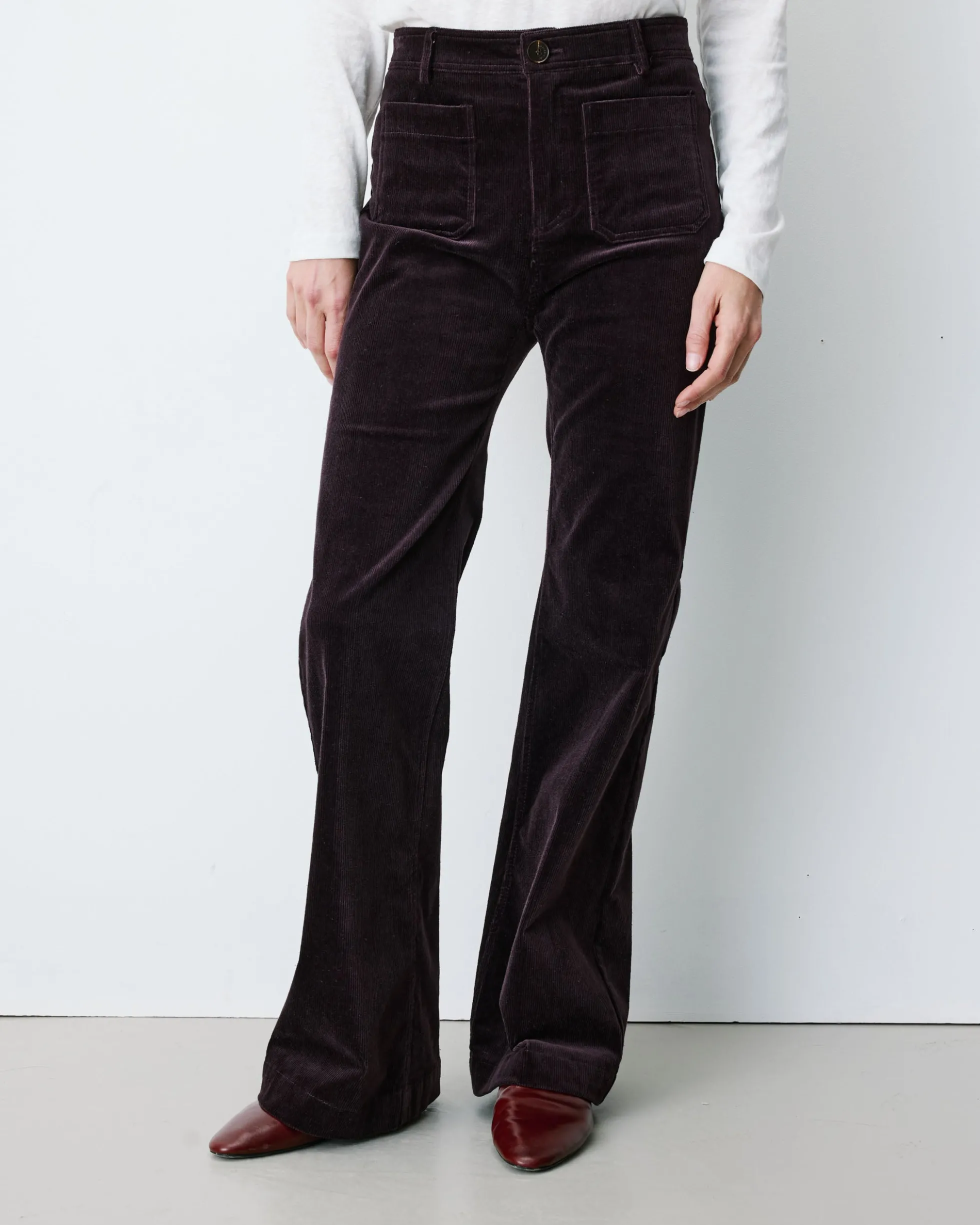 Pantalon droit velours côtelé aubergine Alban