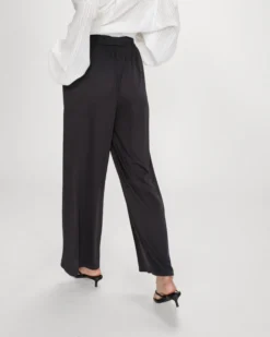 Pantalon en modal jambe large carbone Pax