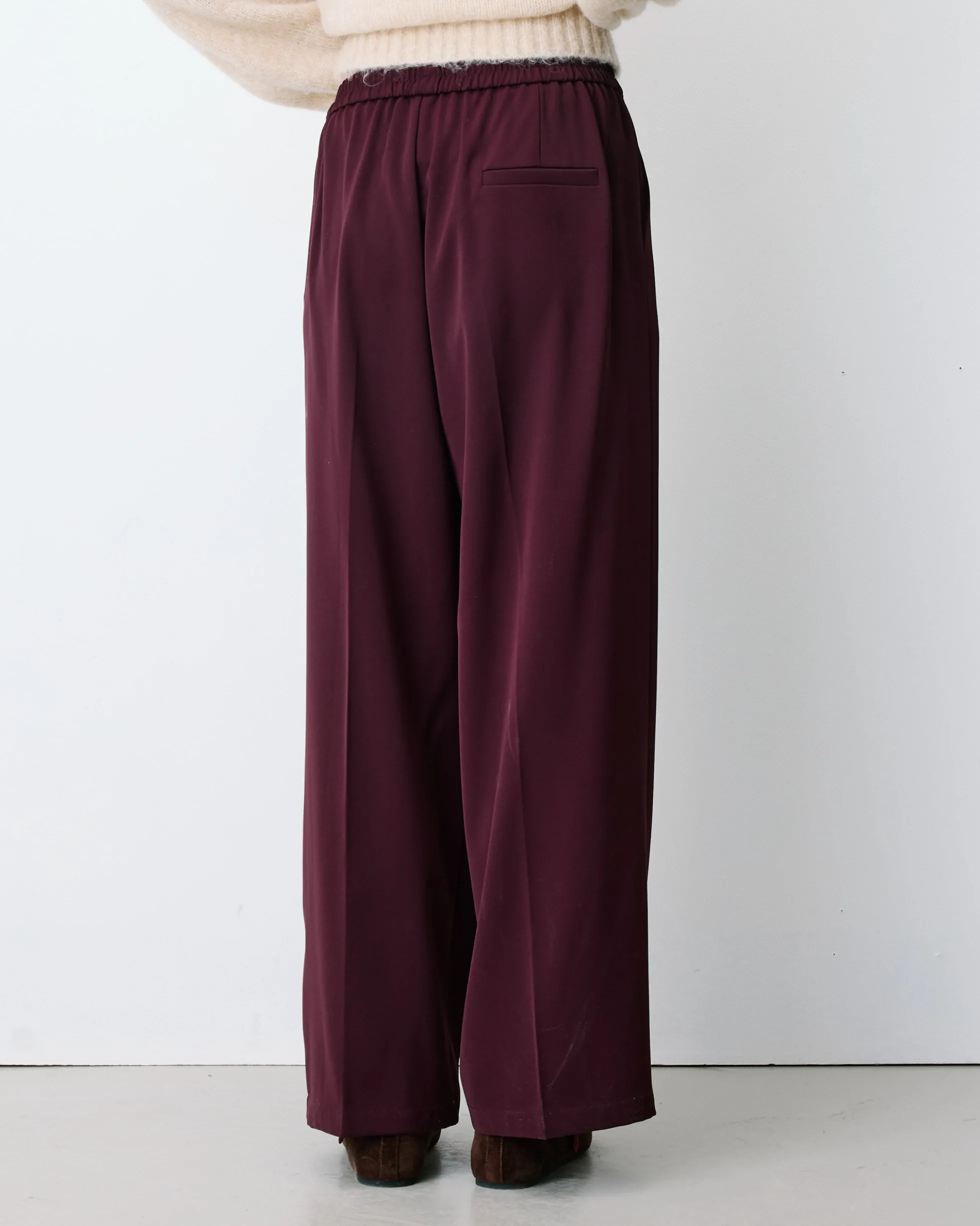 Pantalon fluide jambe large taille mi-haute aubergine Noblesse