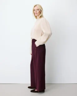 Pantalon fluide jambe large taille mi-haute aubergine Noblesse