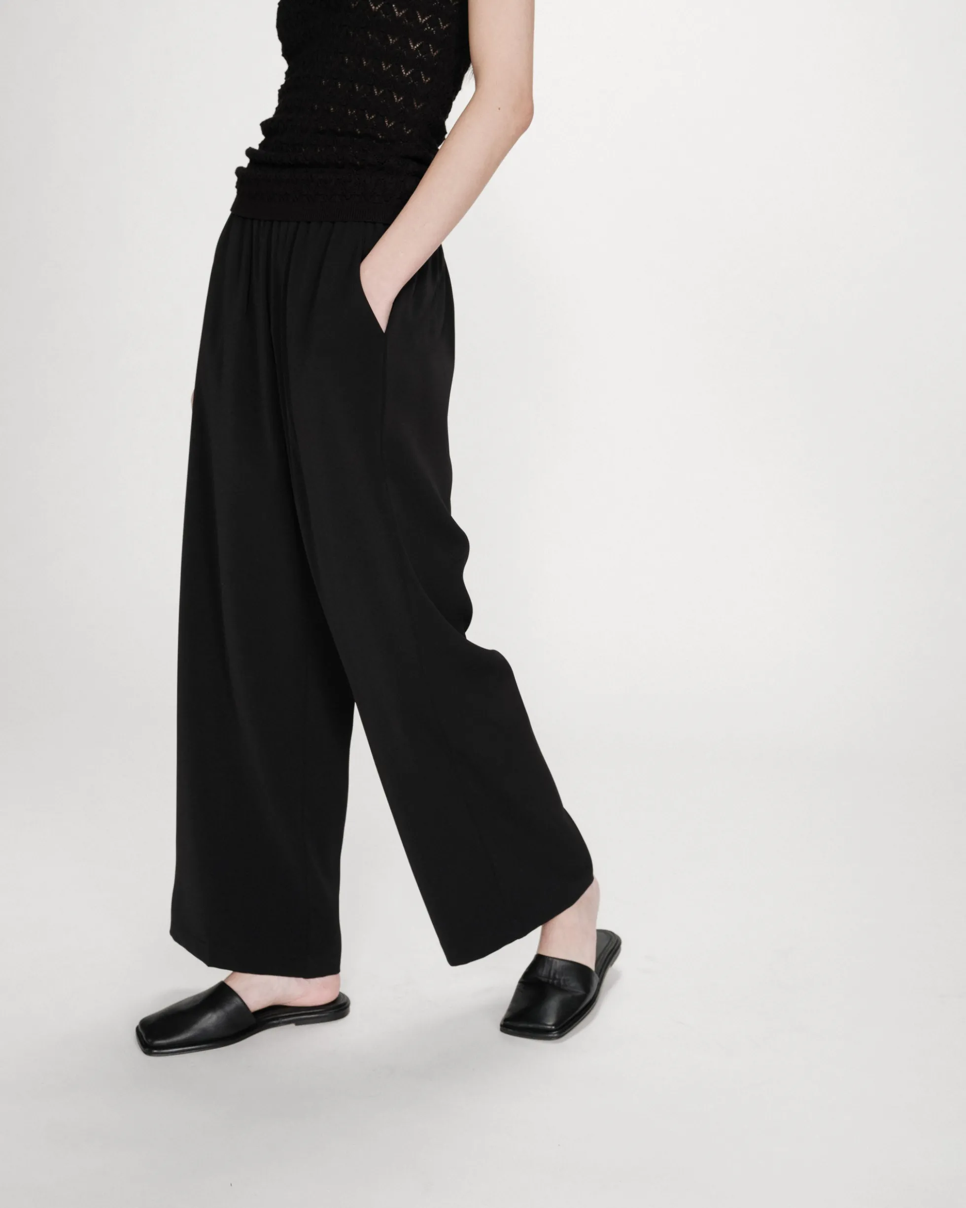 Pantalon fluide jambe large taille mi-haute noir Noblesse