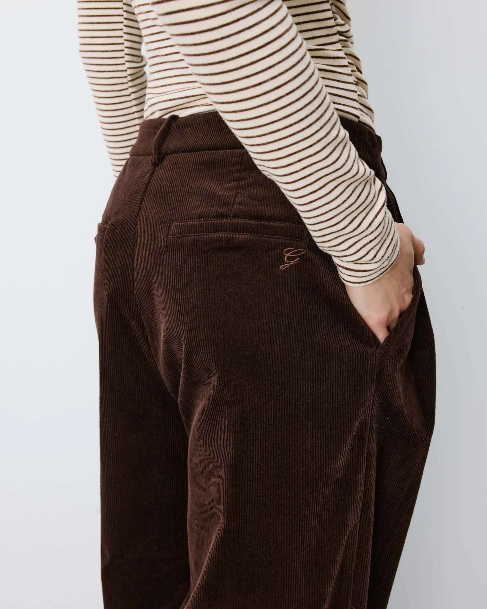 Pantalon oversize velours côtelé chocolat Abriel