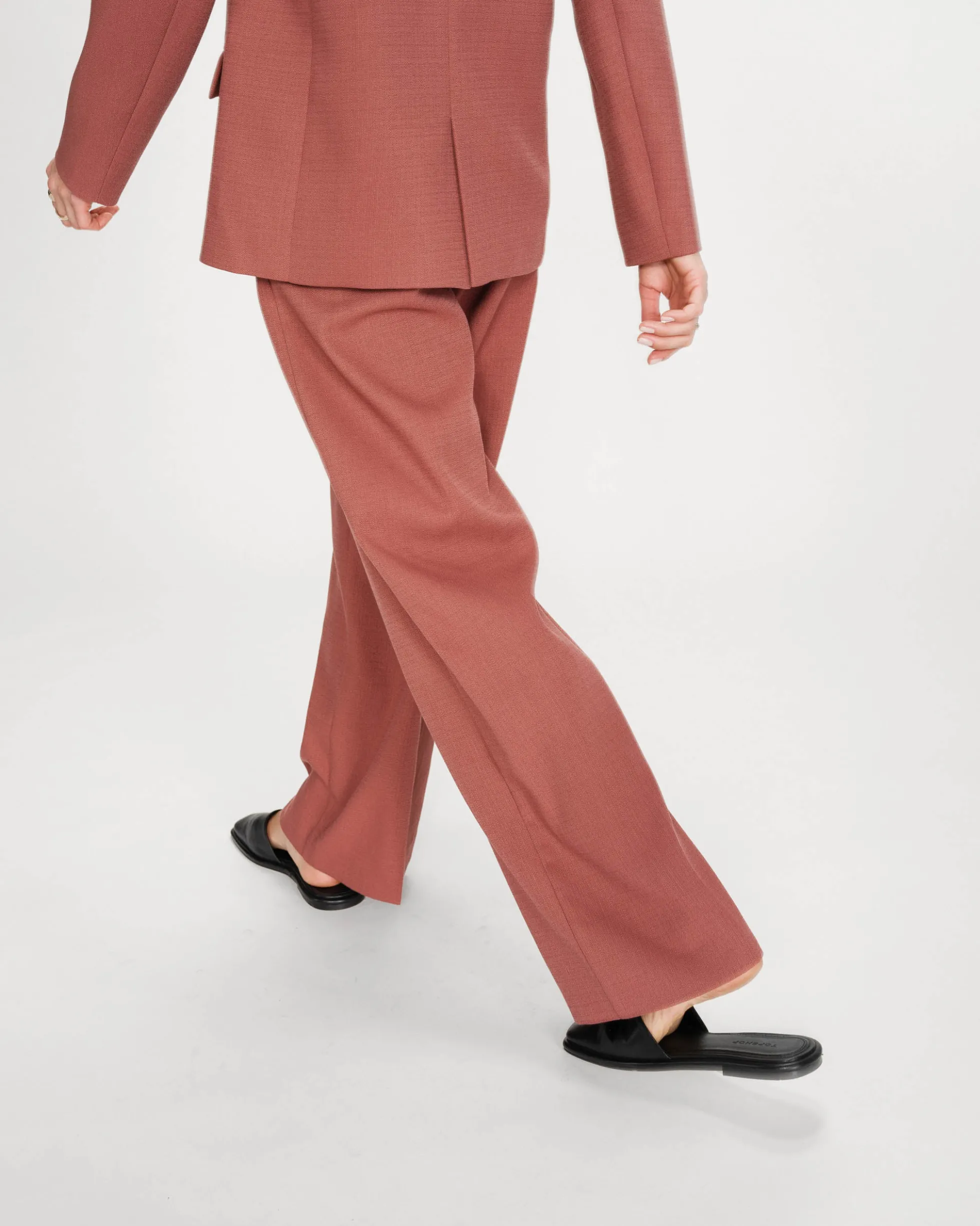 Pantalon tailleur droit taille mi-haute à plis terracotta Pierre