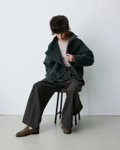 Pantalon tailleur rayé en laine mélangée chocolat Baldwin