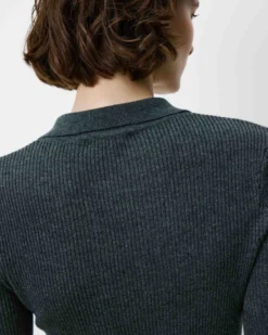 Pull ajusté col polo en maille côtelée anthracite Angelo