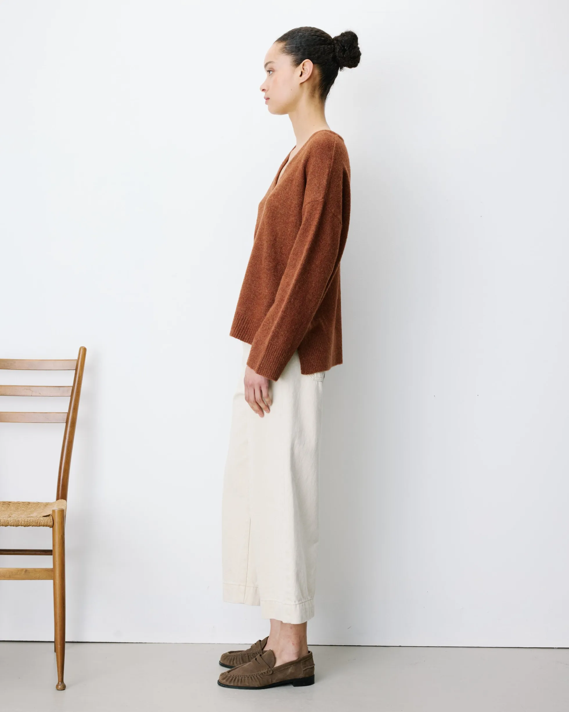 Pull ample col V en maille lurex coffee Salvador