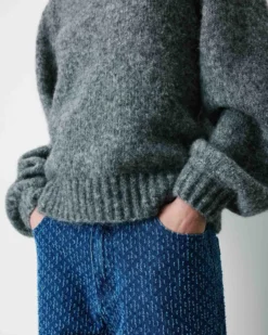 Pull en maille col rond épaules froncées anthracite Antoine