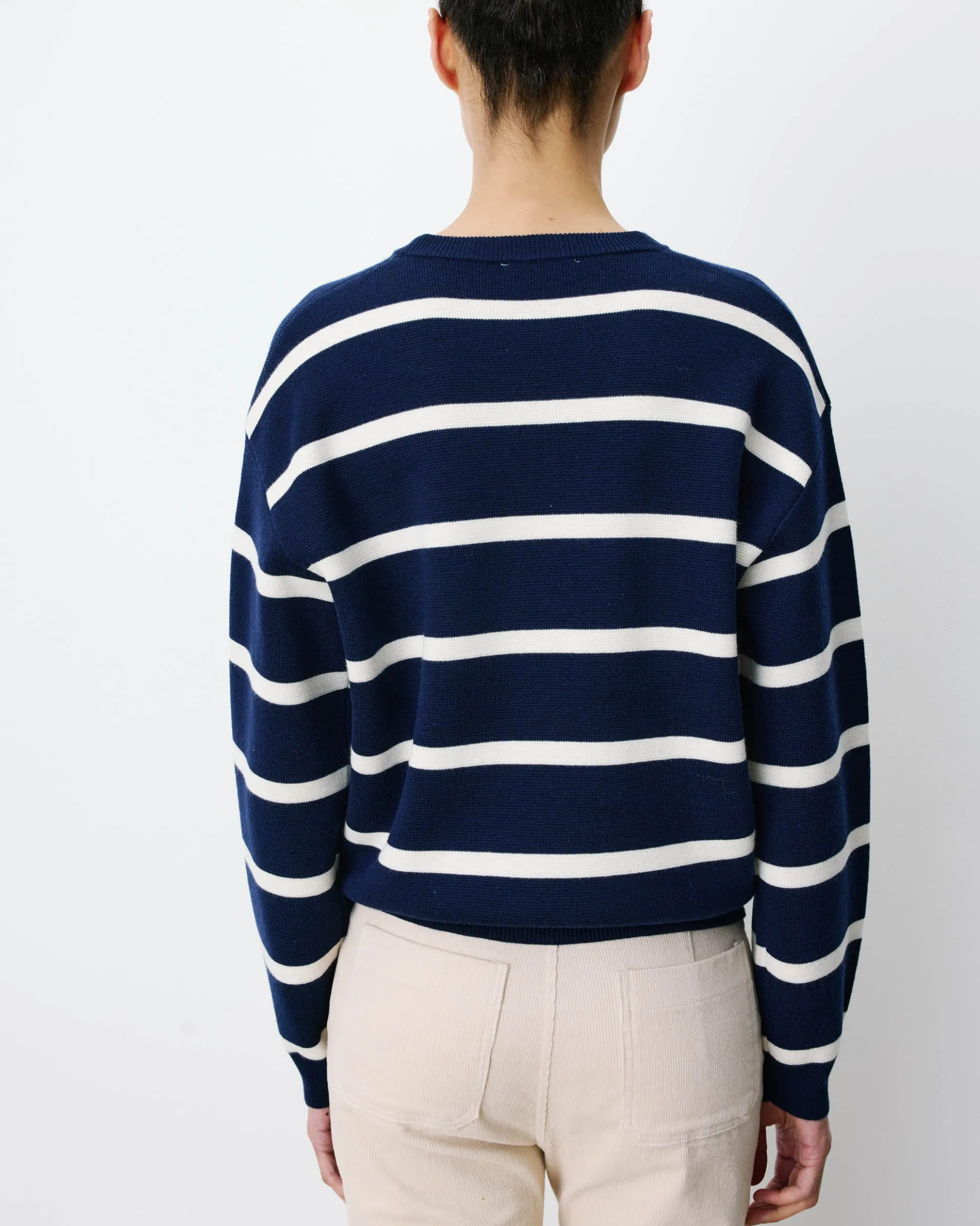 Pull à logo universitaire brodé marine Ashford