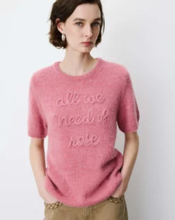Pull manches courtes à message brodé blush Austyn