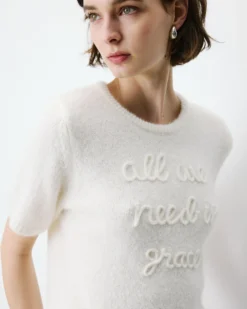 Pull manches courtes à message brodé ivoire Austyn