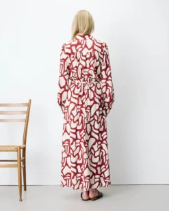 Robe chemise longue ceinturée à motif terracotta Aveline
