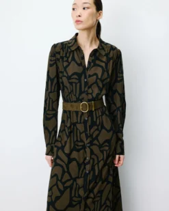 Robe chemise longue ceinturée à motif kaki Aveline