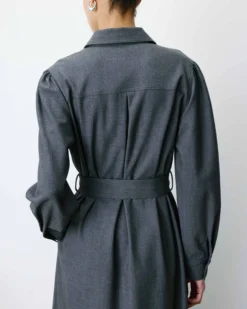 Robe chemise longue cintrée à la taille anthracite Arella