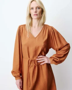 Robe courte col V manches bouffantes camel Alienor