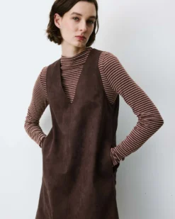 Robe courte sans manches en suédine chocolat Anaya