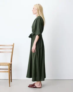 Robe longue évasée col V croisé kaki Amelia