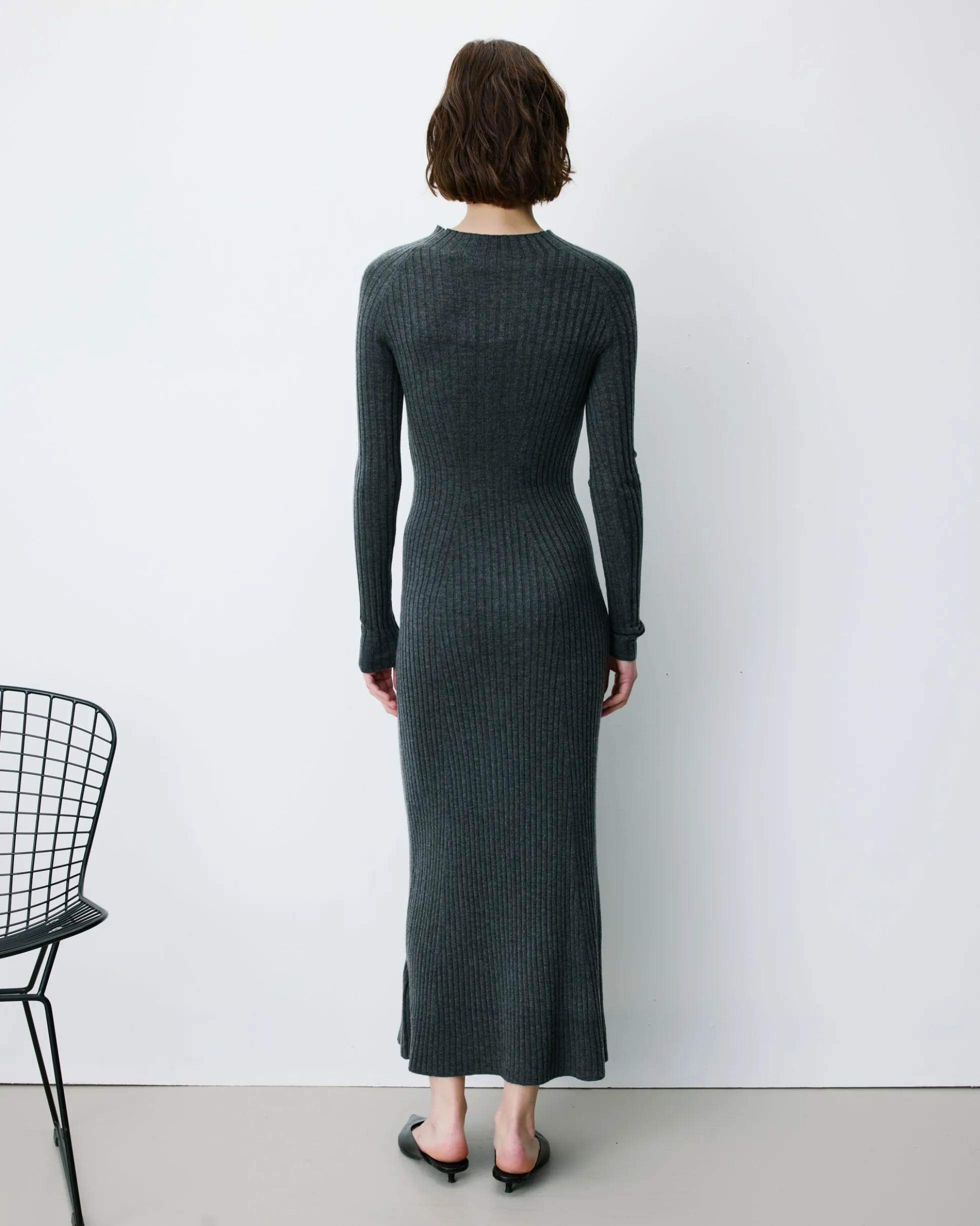 Robe pull longue col montant anthracite Alexandra