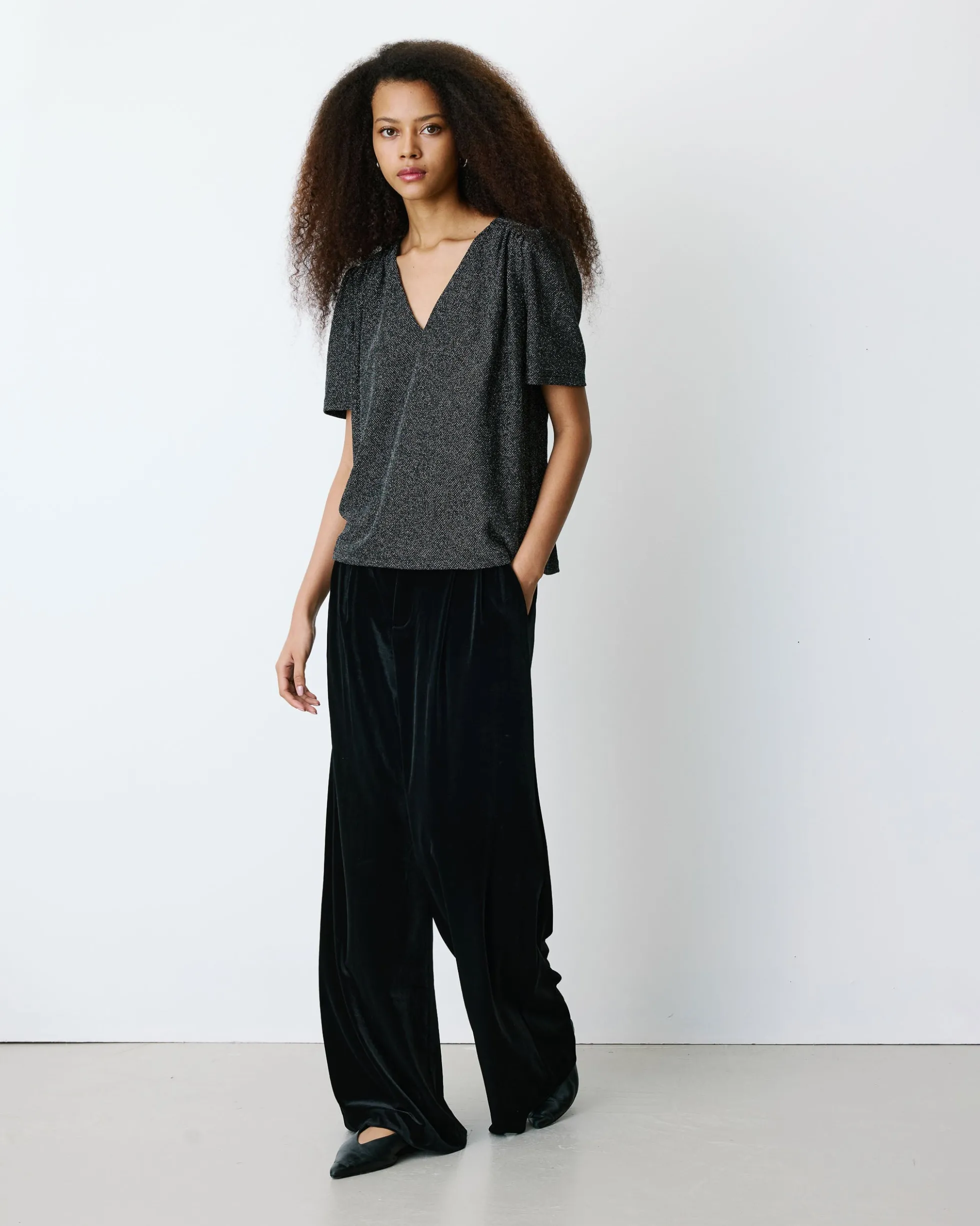 Top col V en jersey lurex manches courtes silver Basilic