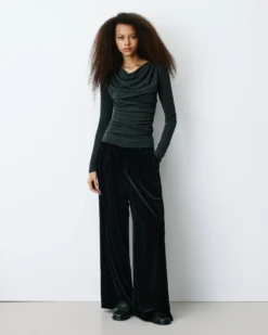 Top drapé manches longues col bénitier anthracite Biscotte