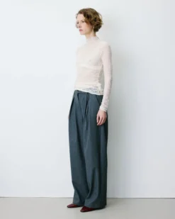 Top en dentelle ajusté manches longues ecru Blake