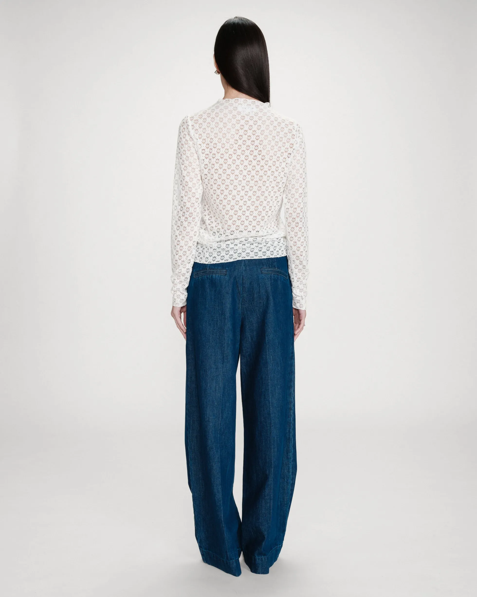 Top en dentelle transparent manches longues ivoire Valmy