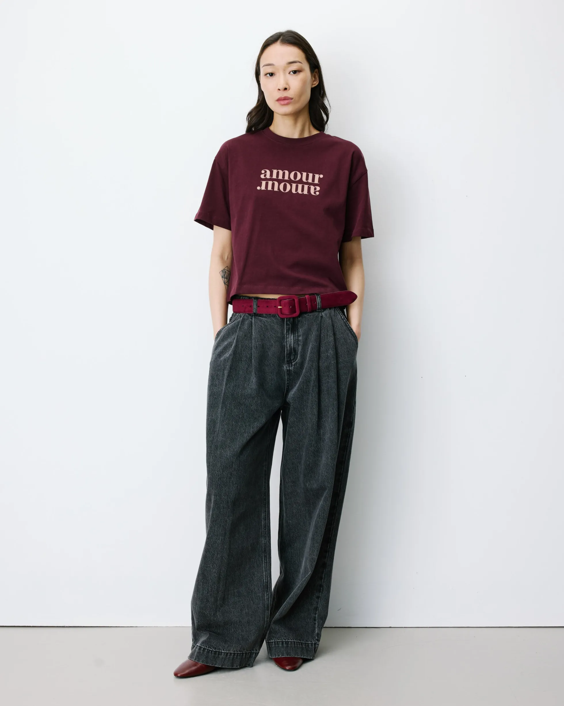 T-shirt en coton manches courtes à inscription aubergine Anis