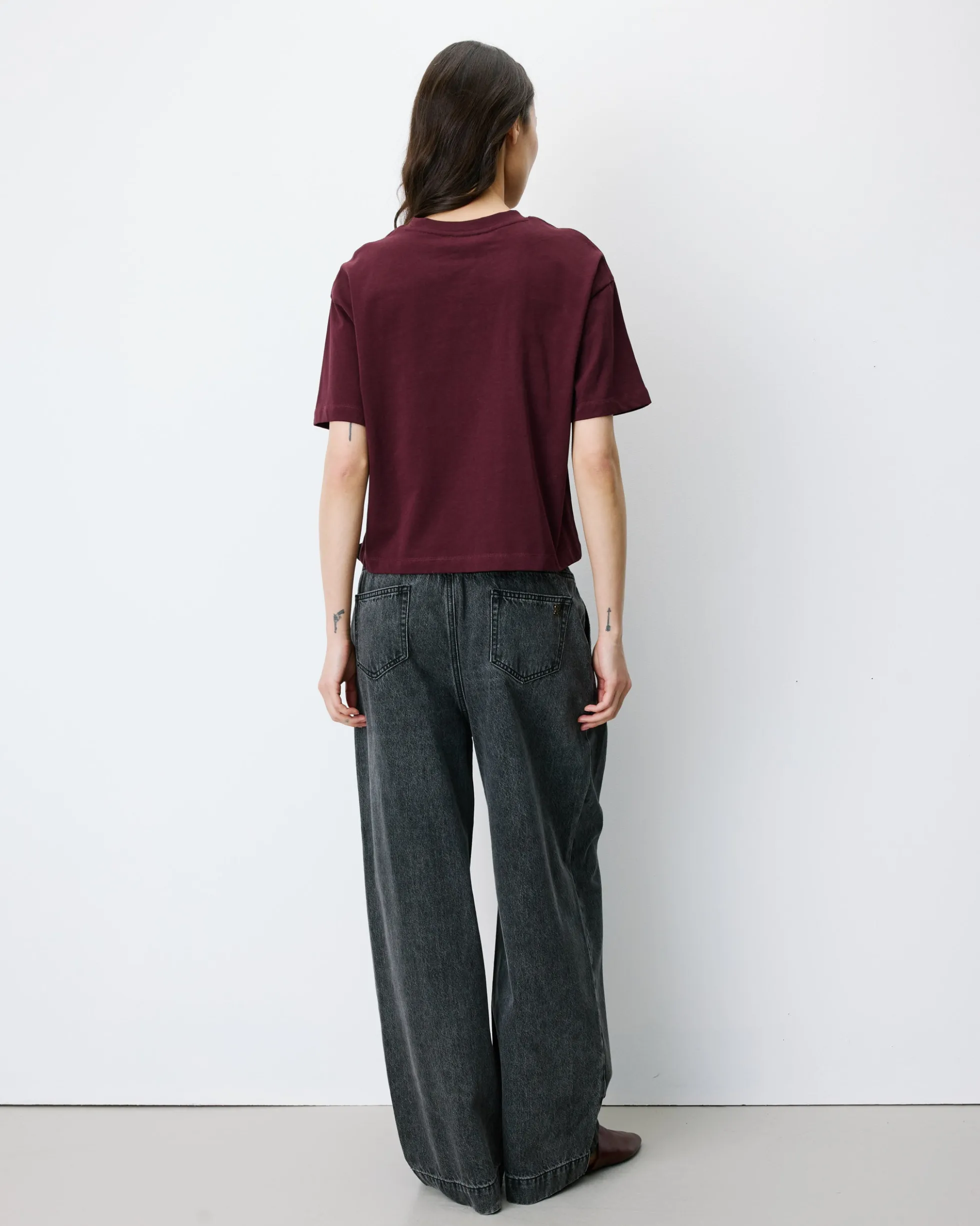 T-shirt en coton manches courtes à inscription aubergine Anis