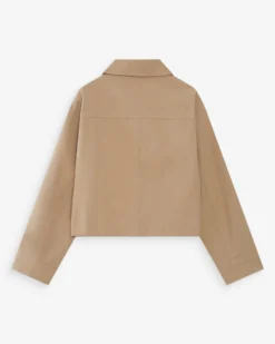 Veste courte en coton boutonnée à poches sable Veronica
