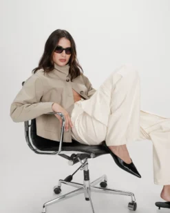 Veste courte en coton boutonnée à poches sauge Veronica